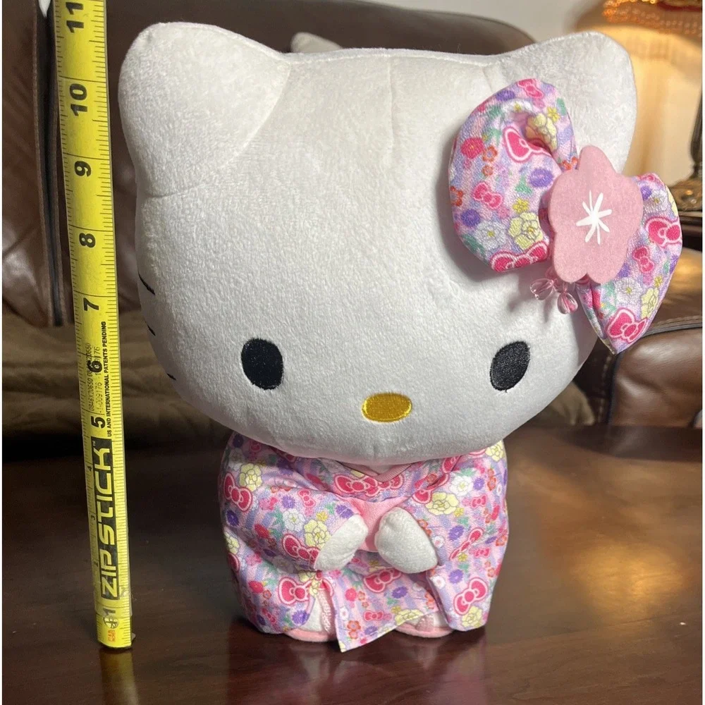 Hello Kitty Authentic Sanrio 2014 11